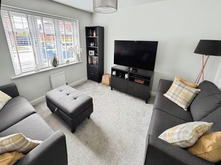 3 bedroom Semi-detached house for sale in Greenways Road, Tatenhill, DE13