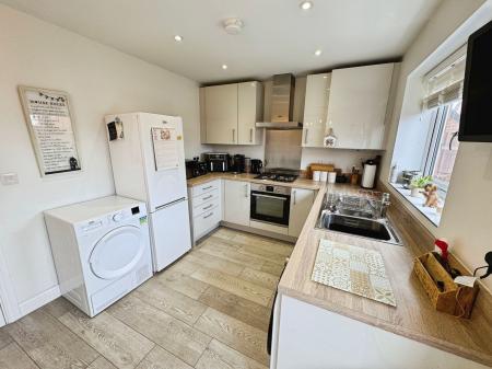 3 bedroom Semi-detached house for sale in Greenways Road, Tatenhill, DE13