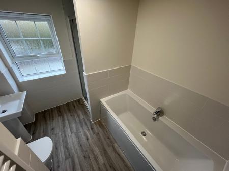 4 bedroom Detached house for sale in Galloway Road, Drakelow, DE15