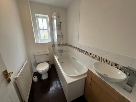 2 bedroom Terraced House for sale in Sovereign Drive, Branston, DE14