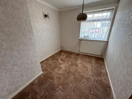 2 bedroom Semi-detached bungalow for sale in Farm Side, Newhall, DE11
