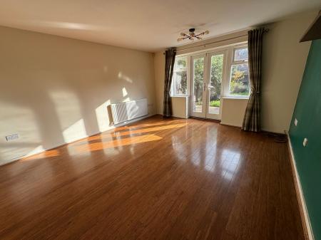 3 bedroom Terraced bungalow for sale in Caroline Court, Burton-On-Trent, DE14