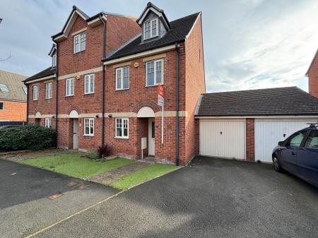 3 bedroom Terraced bungalow for sale in Caroline Court, Burton-On-Trent, DE14