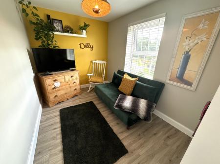 4 bedroom Detached house for sale in Hargate Lane, Newton Solney, DE15