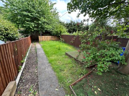3 bedroom Terraced House for sale in Wetmore Lane, Burton-On-Trent, DE14