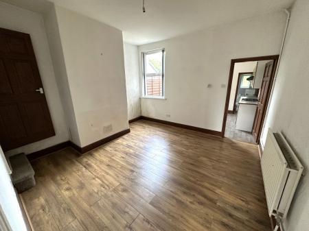 3 bedroom Terraced House for sale in Wetmore Lane, Burton-On-Trent, DE14