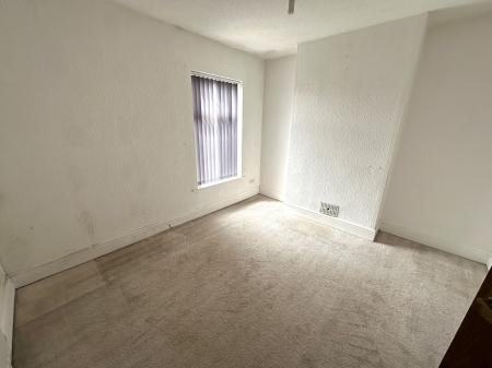 3 bedroom Terraced House for sale in Wetmore Lane, Burton-On-Trent, DE14