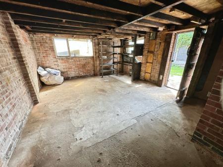 3 bedroom Detached house for sale in Knowles Hill, Rolleston-On-Dove, DE13