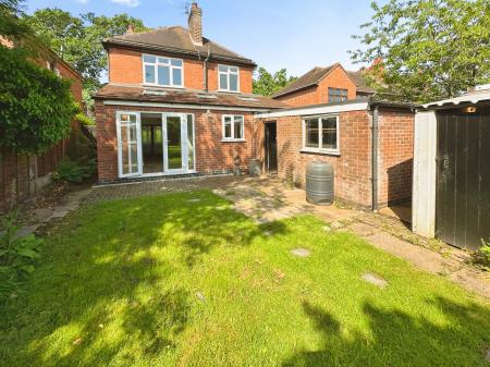 3 bedroom Detached house for sale in Knowles Hill, Rolleston-On-Dove, DE13