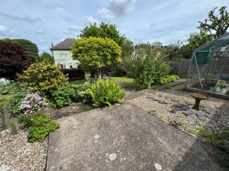 3 bedroom Semi-detached house for sale in Burton Road, Woodville, DE11