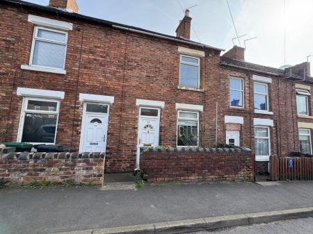 2 bedroom Terraced House for sale in Midland Road, Swadlincote, DE11