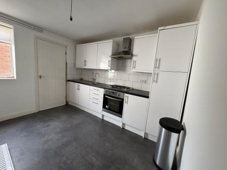2 bedroom Terraced House for sale in Midland Road, Swadlincote, DE11