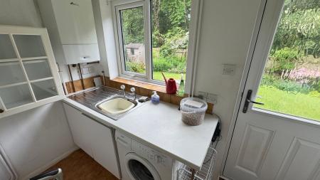 4 bedroom Detached house for sale in Dove Grove, Egginton, DE65