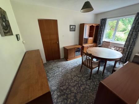 4 bedroom Detached house for sale in Dove Grove, Egginton, DE65
