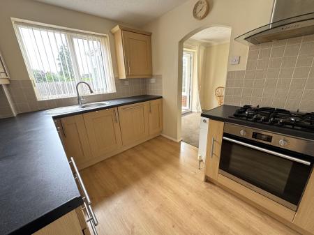 3 bedroom Detached house for sale in Longbow Close, Stretton, DE13