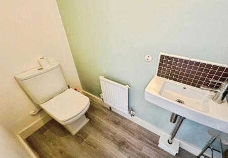 3 bedroom Semi-detached house for sale in Henley Grove, Church Gresley, DE11