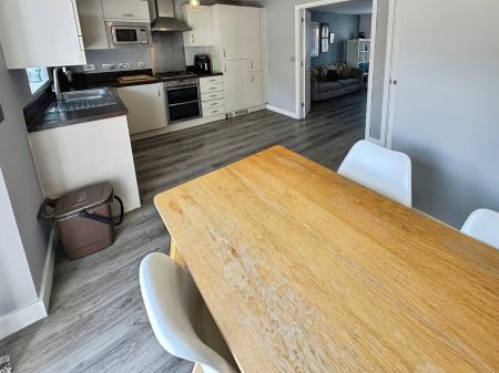 3 bedroom Semi-detached house for sale in Henley Grove, Church Gresley, DE11