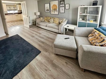 3 bedroom Semi-detached house for sale in Henley Grove, Church Gresley, DE11