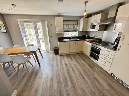 3 bedroom Semi-detached house for sale in Henley Grove, Church Gresley, DE11