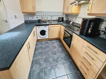 1 bedroom Flat for sale in Tiger Court, Burton-On-Trent, DE14