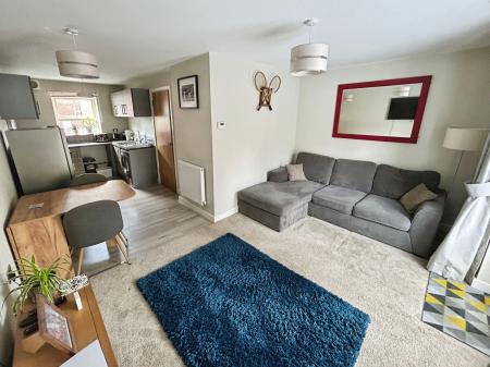 2 bedroom Semi-detached house for sale in Rowan Drive, Midway, DE11