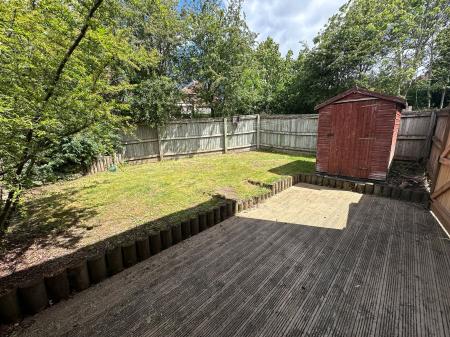 2 bedroom Terraced House for sale in Ensor Close, Swadlincote, DE11