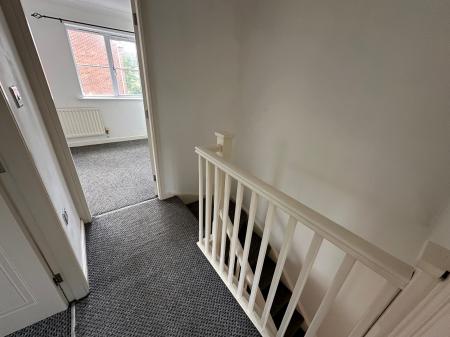2 bedroom Terraced House for sale in Ensor Close, Swadlincote, DE11