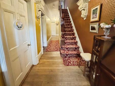 5 bedroom Detached house for sale in Alexandra Road, Burton-On-Trent, DE15