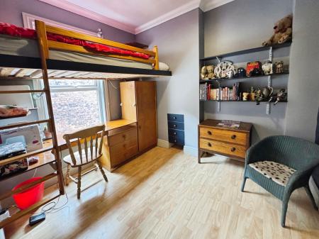 5 bedroom Detached house for sale in Alexandra Road, Burton-On-Trent, DE15