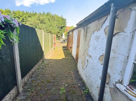 3 bedroom Terraced House for sale in Horninglow Street, Burton-On-Trent, DE14