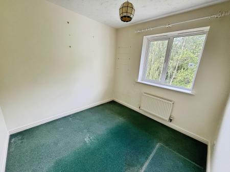 4 bedroom Detached house for sale in Doveridge Road, Burton-On-Trent, DE15