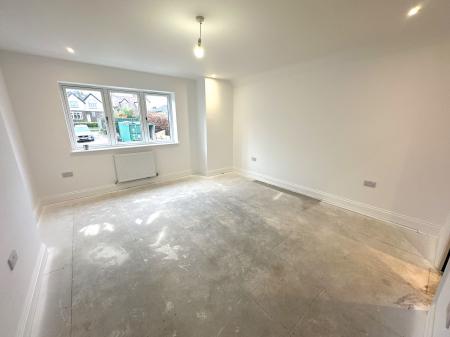 5 bedroom Detached house for sale in Burton Road, Midway, DE11