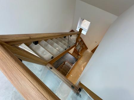 5 bedroom Detached house for sale in Burton Road, Midway, DE11