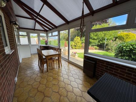 3 bedroom Detached house for sale in Gresley Wood Road, Church Gresley, DE11