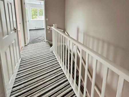 3 bedroom Terraced House for sale in Stirling Close, Church Gresley, DE11