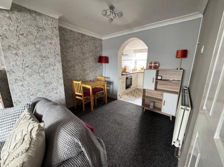 2 bedroom Terraced House for sale in Hall Street, Church Gresley, DE11