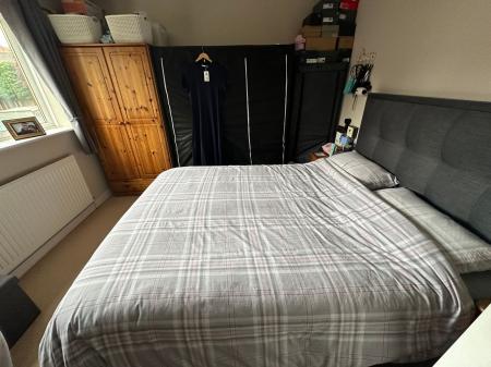 3 bedroom Terraced House for sale in Oak Close, Castle Gresley, DE11