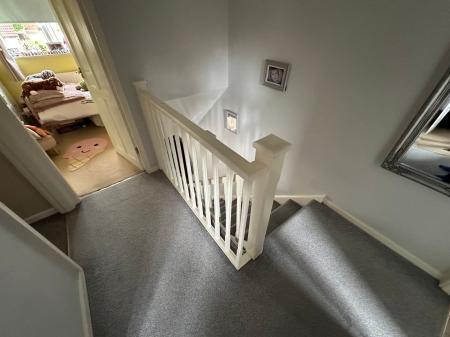 3 bedroom Terraced House for sale in Oak Close, Castle Gresley, DE11