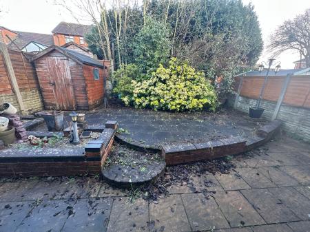 3 bedroom Detached house for sale in New Road, Newhall, DE11