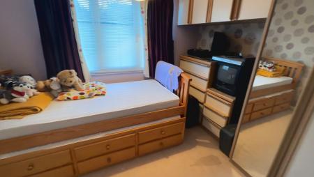 3 bedroom Detached house for sale in New Road, Newhall, DE11