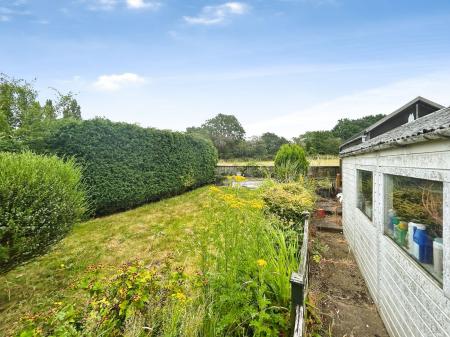 2 bedroom Semi-detached house for sale in Walford Road, Rolleston-On-Dove, DE13