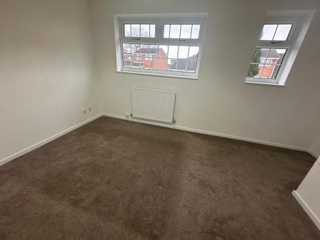 3 bedroom Semi-detached house for sale in Glamis Close, Stretton, DE13