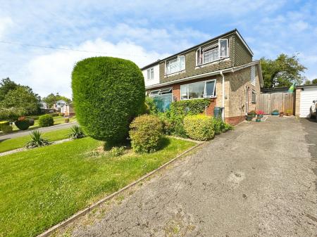 Denton Road, Burton-On-Trent, DE13