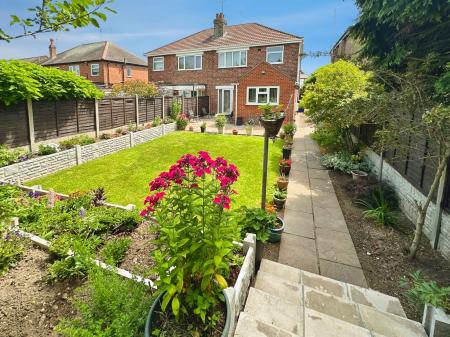 3 bedroom Semi-detached house for sale in Harlaxton Street, Burton-On-Trent, DE13
