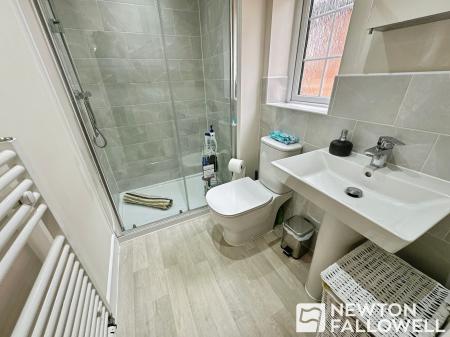 4 bedroom Detached house for sale in Hargate Lane, Newton Solney, DE15