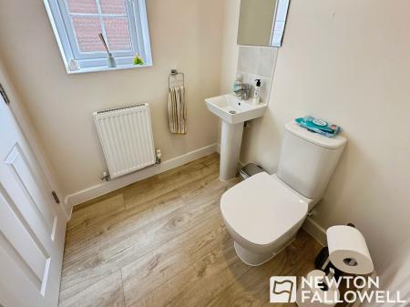 4 bedroom Detached house for sale in Hargate Lane, Newton Solney, DE15
