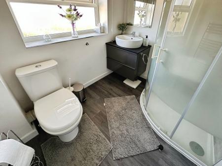 3 bedroom Semi-detached house for sale in Beaconsfield Road, Burton-On-Trent, DE13