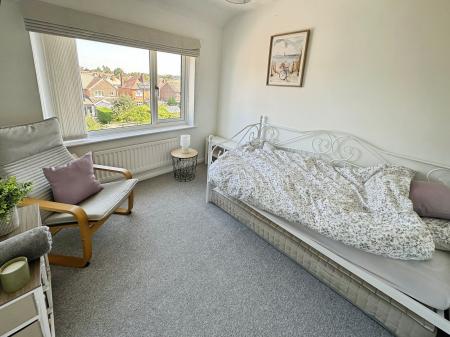 3 bedroom Semi-detached house for sale in Beaconsfield Road, Burton-On-Trent, DE13