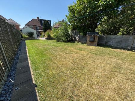 3 bedroom Semi-detached house for sale in Stanton Road, Burton-On-Trent, DE15