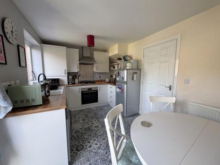 3 bedroom Semi-detached house for sale in Upton Drive, Burton-On-Trent, DE14